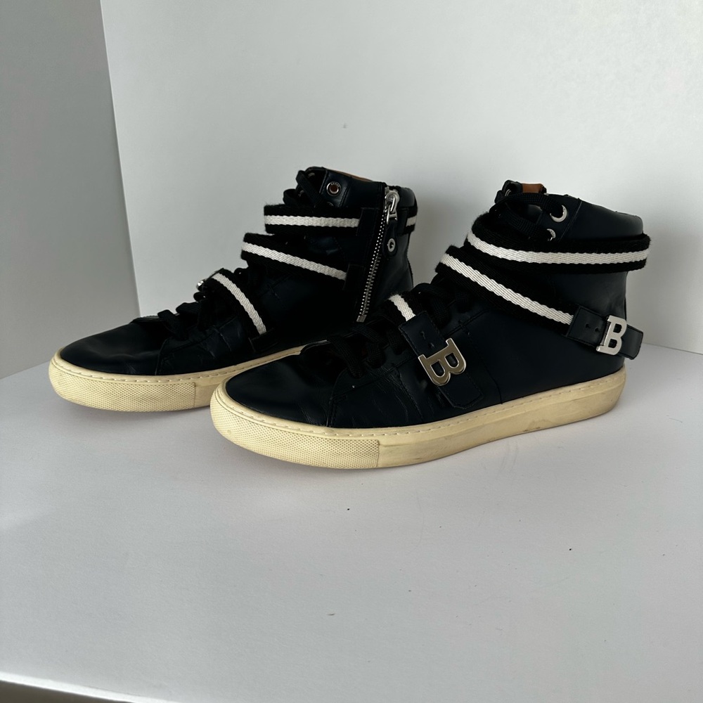 BALLY - “HEILMAR” TSP 100 Black High Top Logo Sneakers - 10.5D